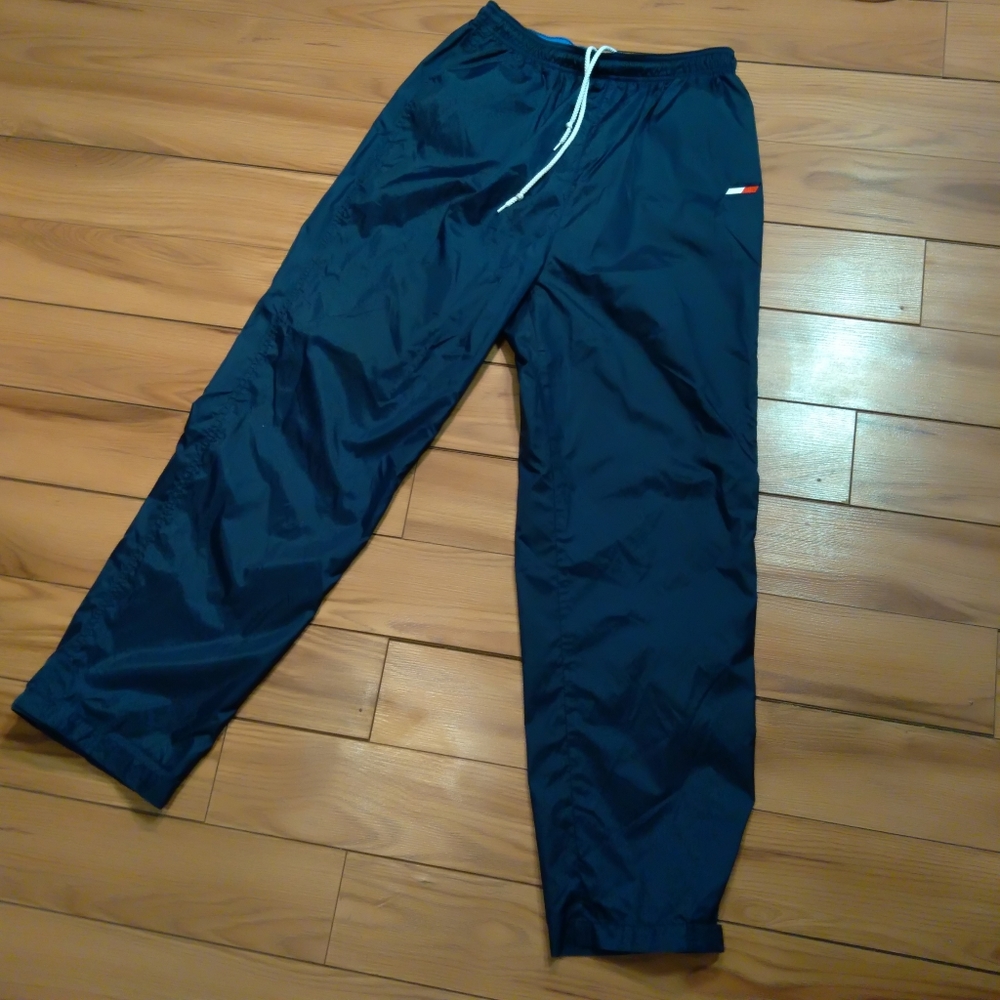 90s Tommy Hilfiger Men's Large Windbreaker pants